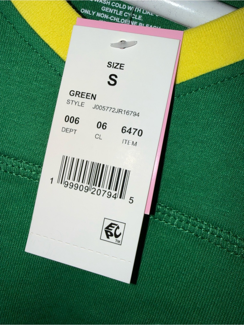 Zoe + Liv Brazil Green '92' Lace-Panel V-Neck Jersey with Yellow Trim - Picture 7 of 7